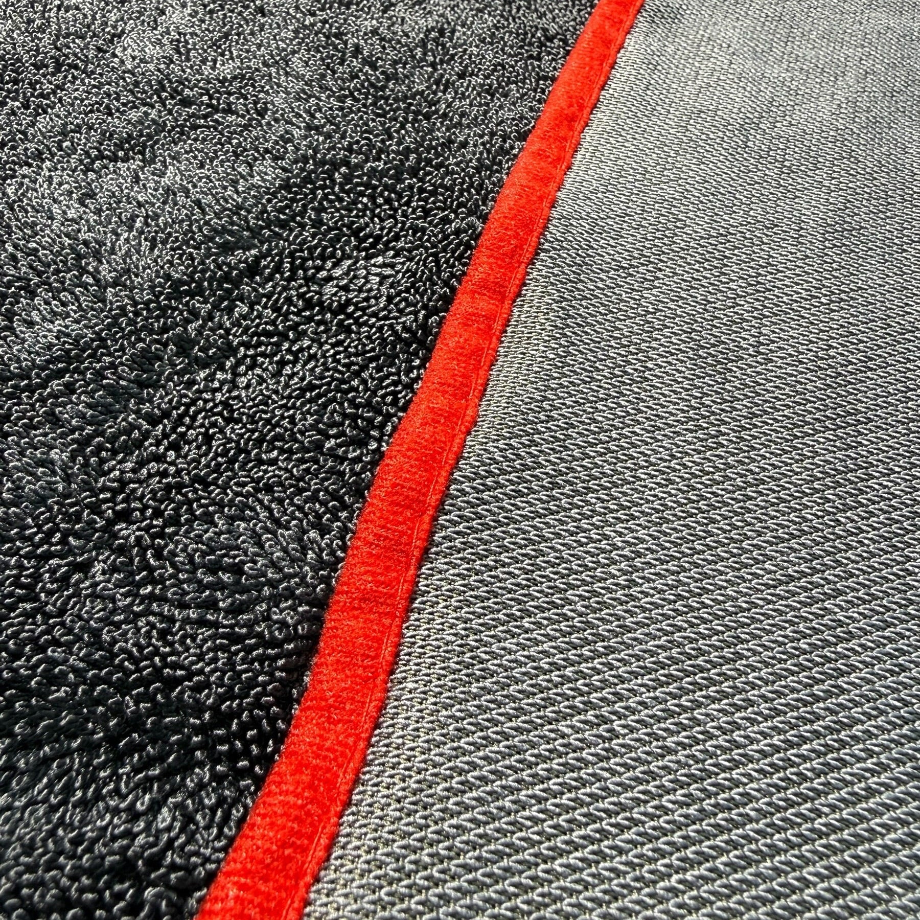 2 Premium Oversized Microfiber Car Towels