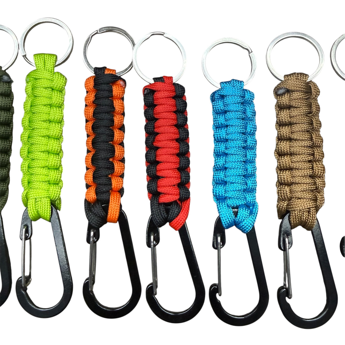 RANDOM Paracord Keychain