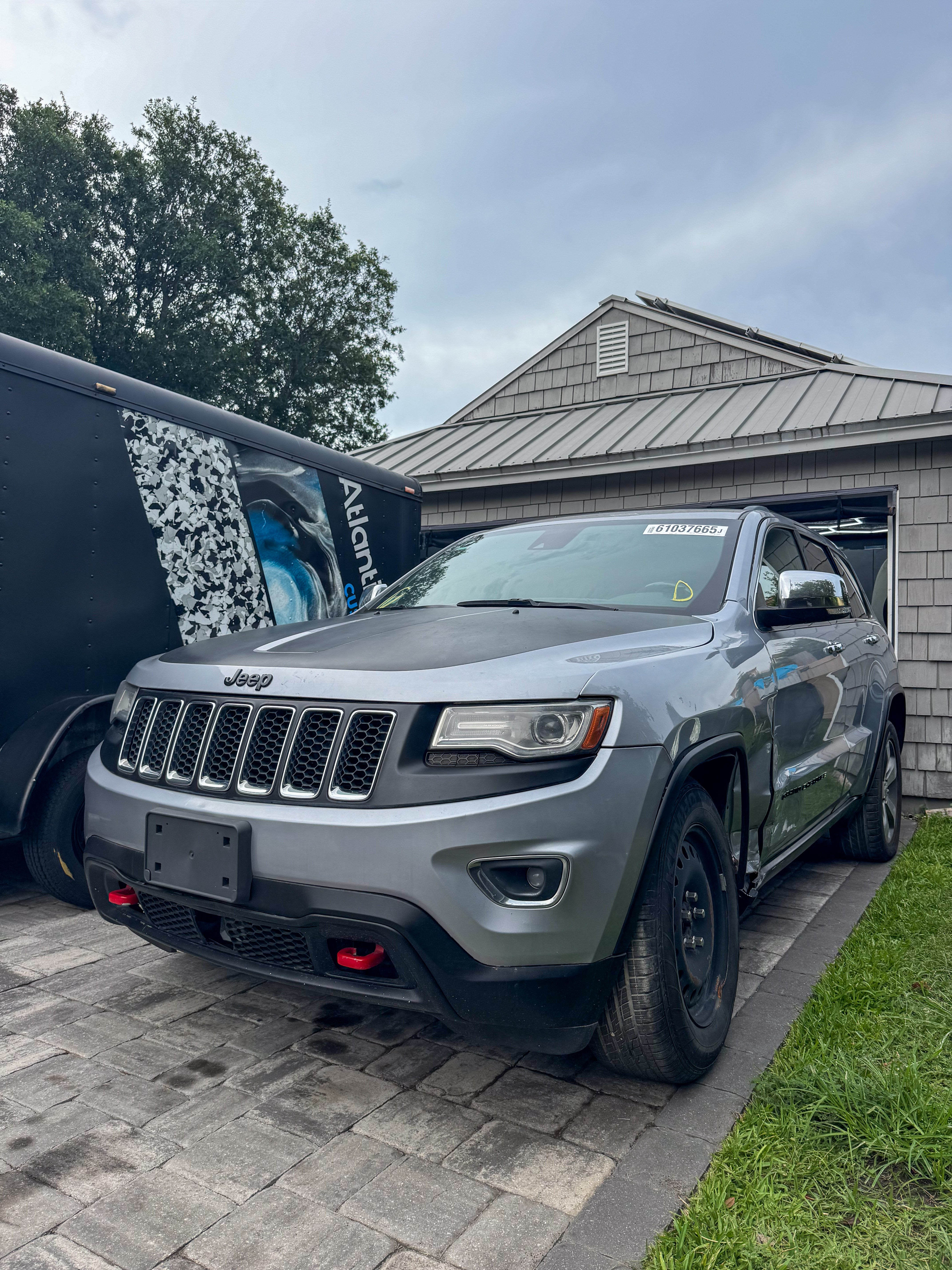JEEP GRAND CHEROKEE DIGITAL PHOTO