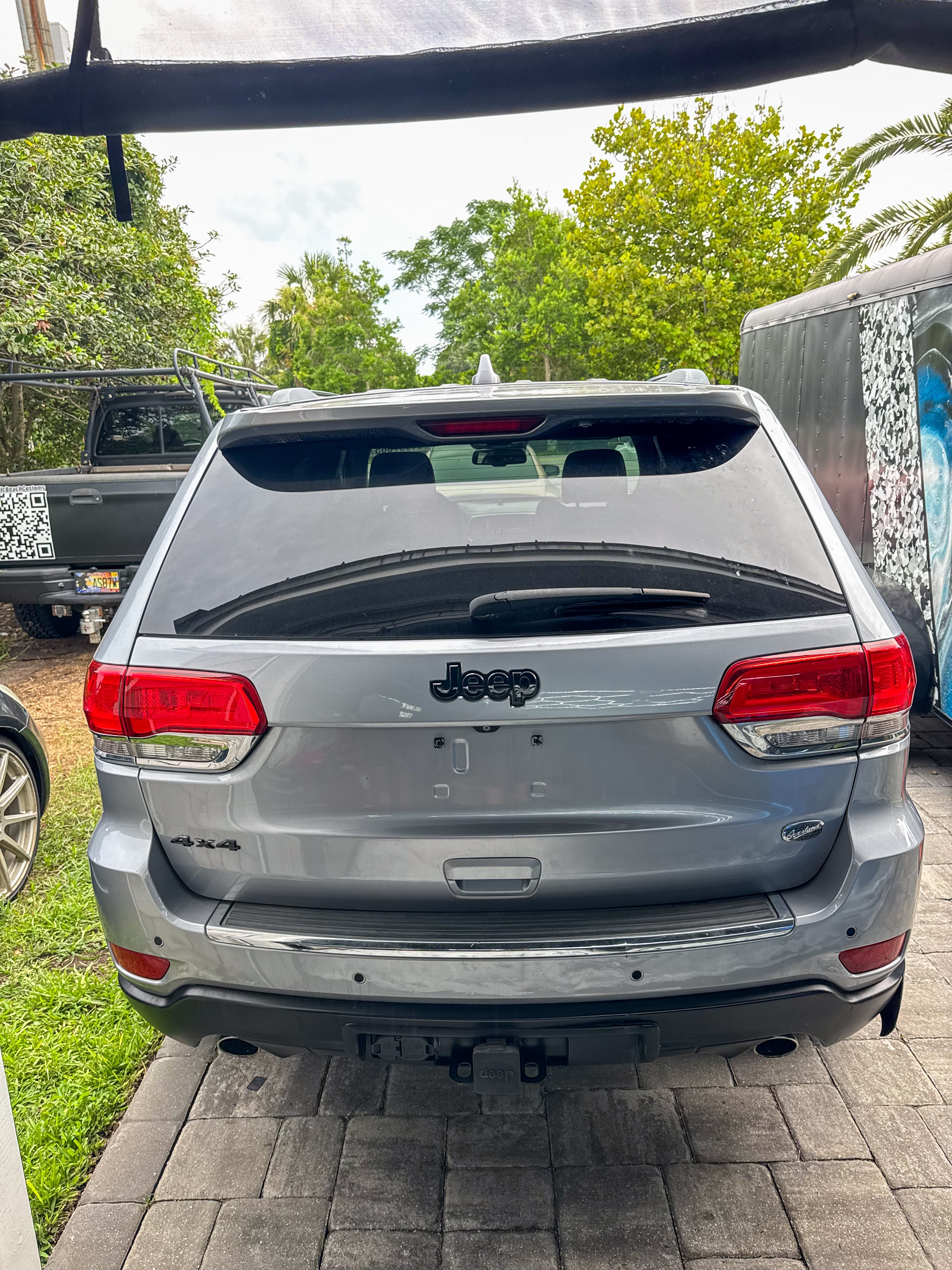 JEEP GRAND CHEROKEE DIGITAL PHOTO